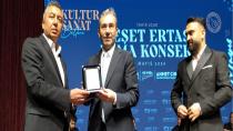 ...KIRŞEHİRLİLER, BOZKIRIN TEZENESİ MERHUM SANATÇI NEŞET ERTAŞ’I ANDI...