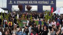 Pendik Belediyesi Etnospor Kültür Festivali’ne Katıldı